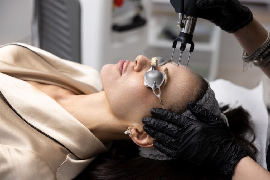 Proceduri rejuvenare Laser CO2