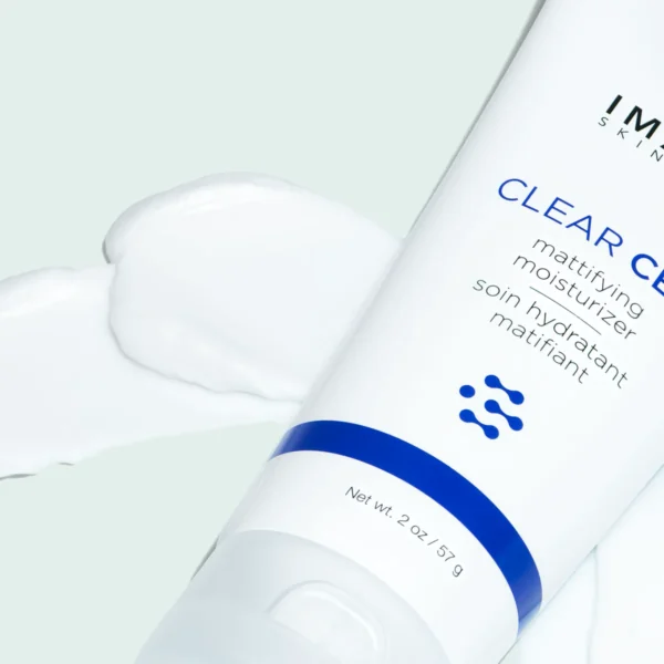 MATIFIANTĂ IMAGE CLEAR CELL MATTIFYING MOISTURIZER